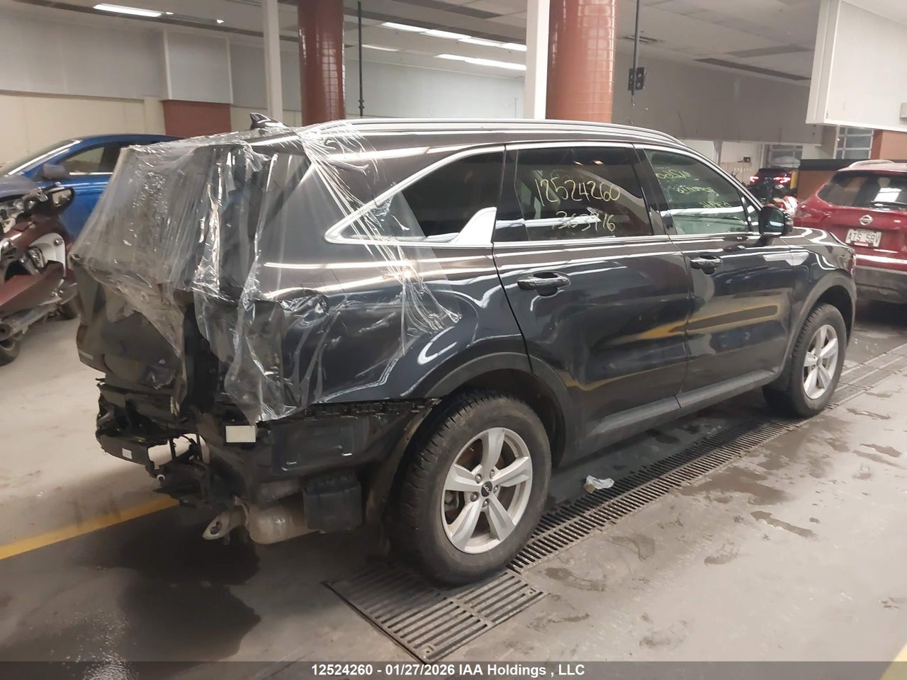 2025 KIA SORENTO thumbnail 5