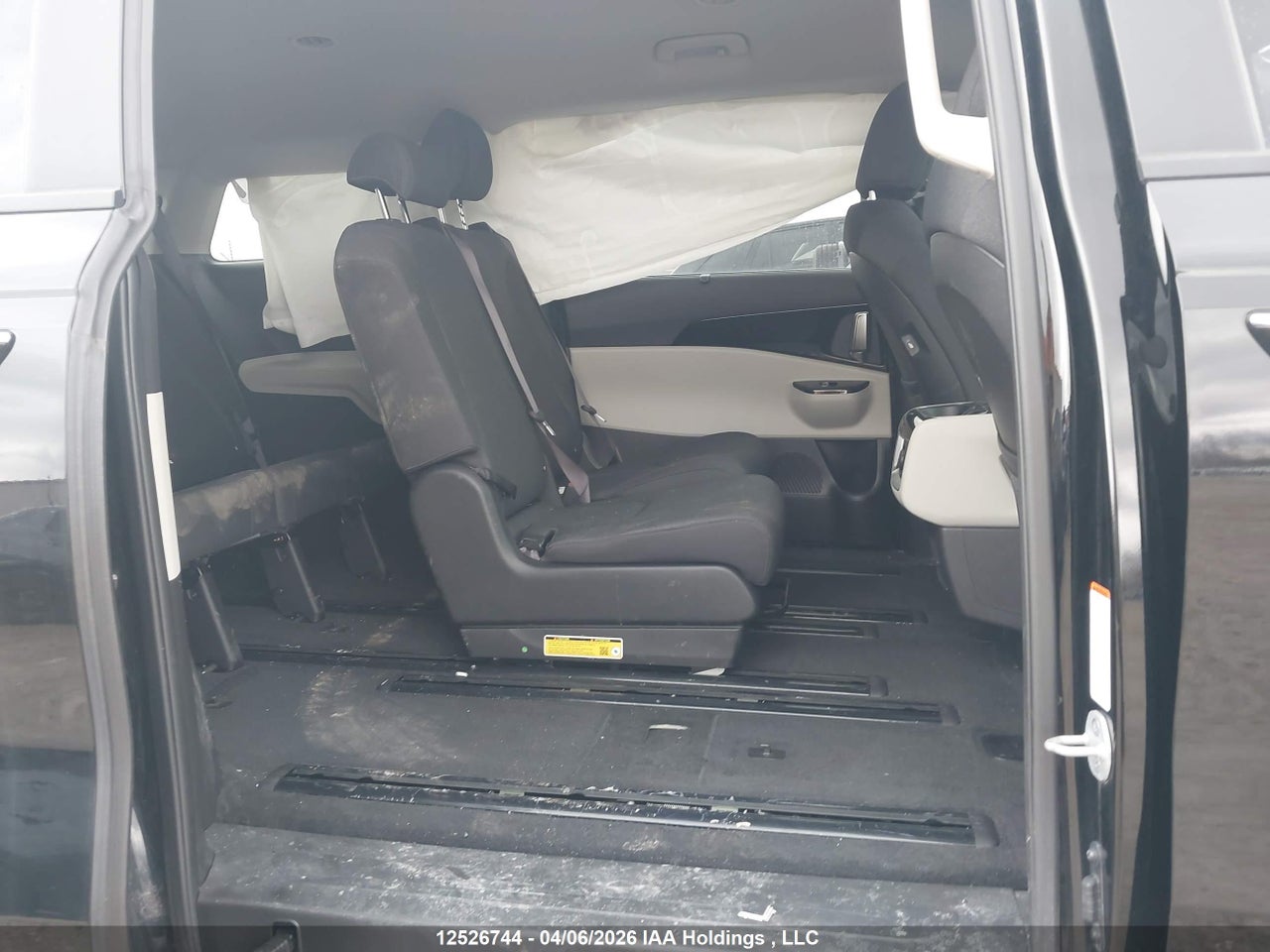 2024 KIA CARNIVAL LX thumbnail 9