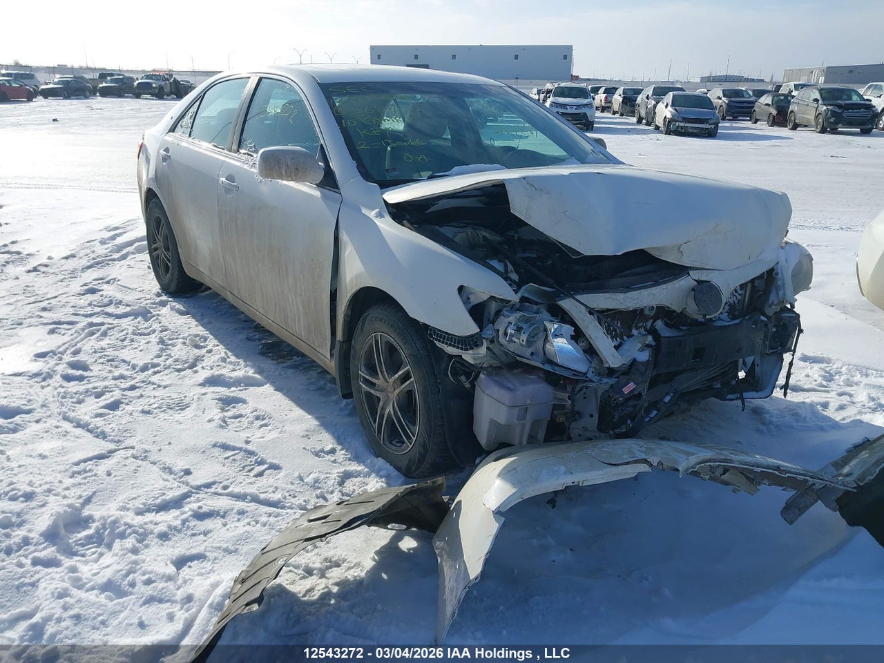 2010 TOYOTA CAMRY XLE thumbnail 2