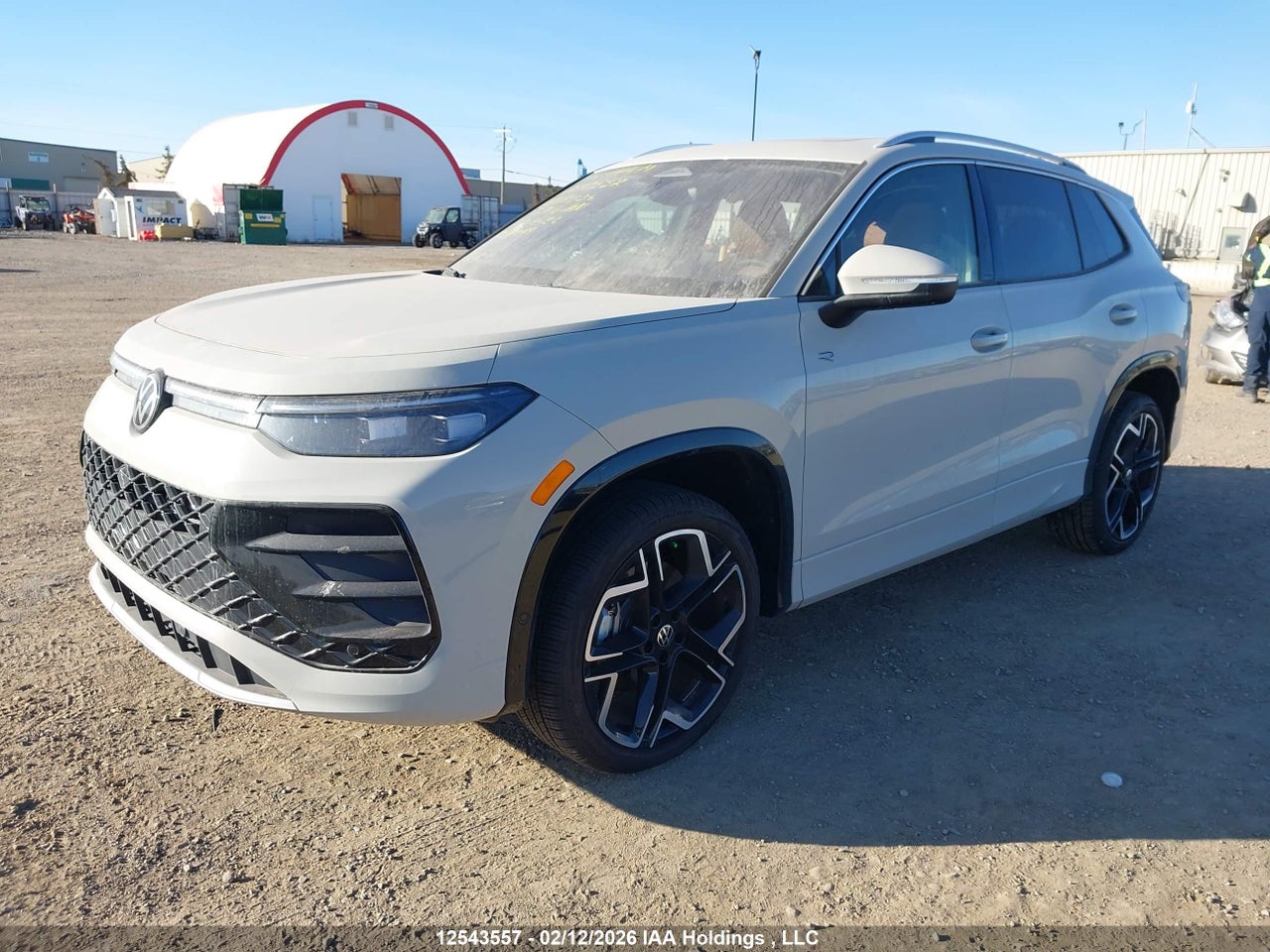 2025 VOLKSWAGEN TIGUAN HIGHLINE R-LINE thumbnail 3