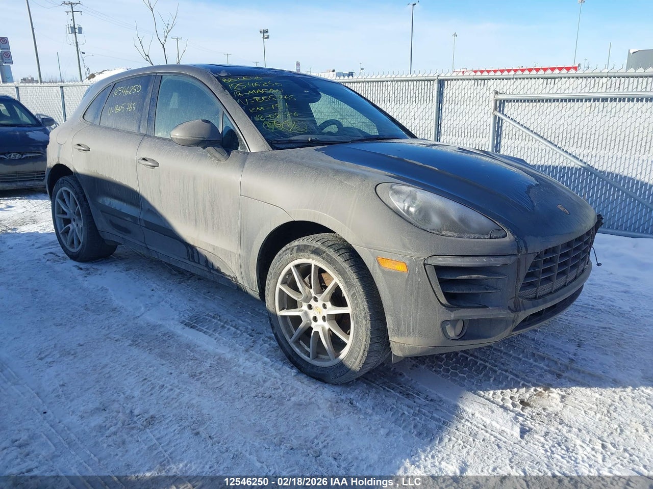 2018 PORSCHE MACAN SPORT EDITION thumbnail 2