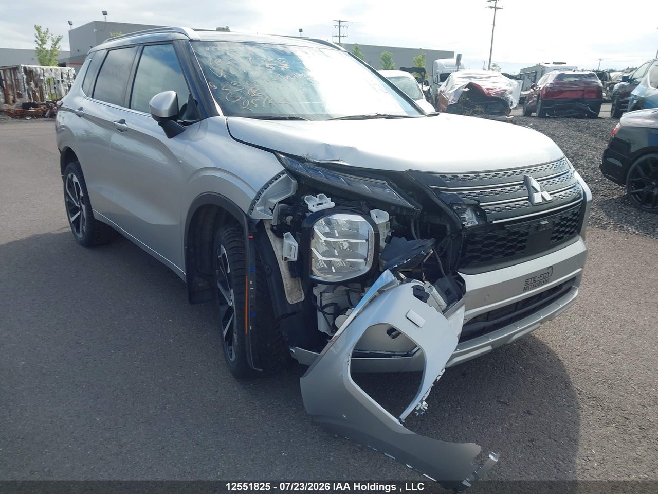2023 MITSUBISHI OUTLANDER SEL/SEL BLACK EDITION/SEL TOURING/SEL PREMIUM/40TH ANNIVERSARY thumbnail 7