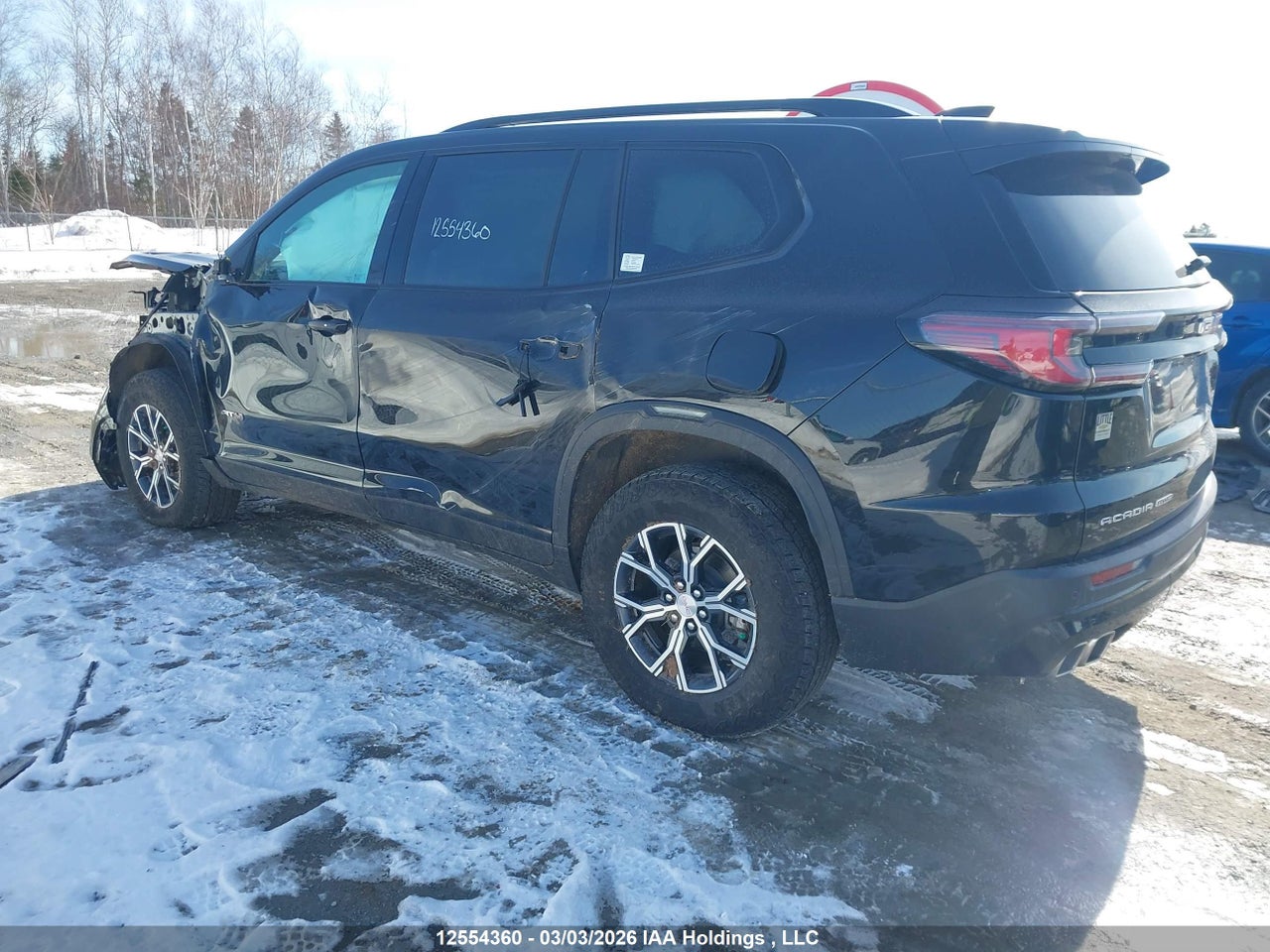2025 GMC ACADIA AT4 AWD thumbnail 4