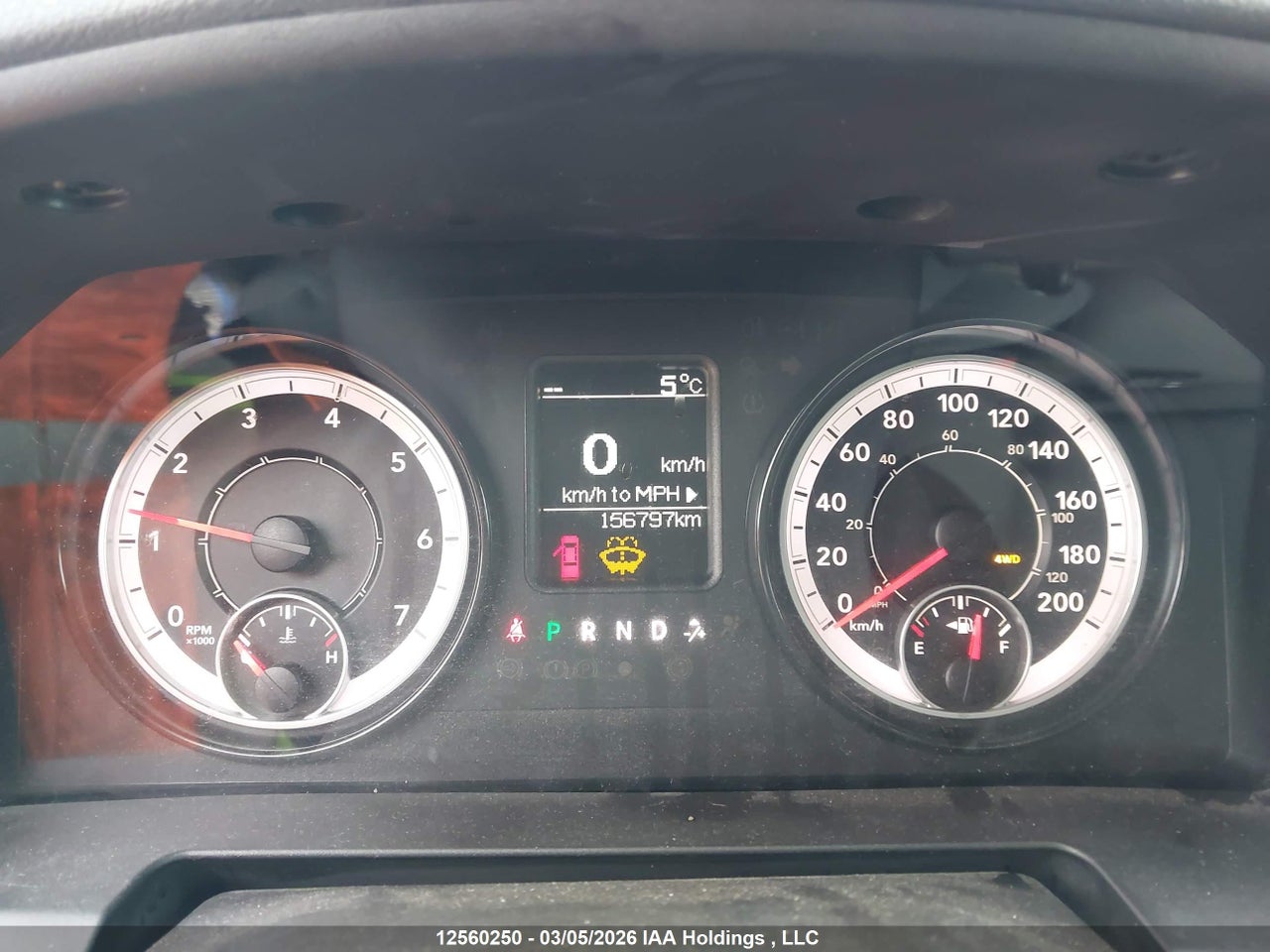 2018 RAM 1500 SLT thumbnail 8