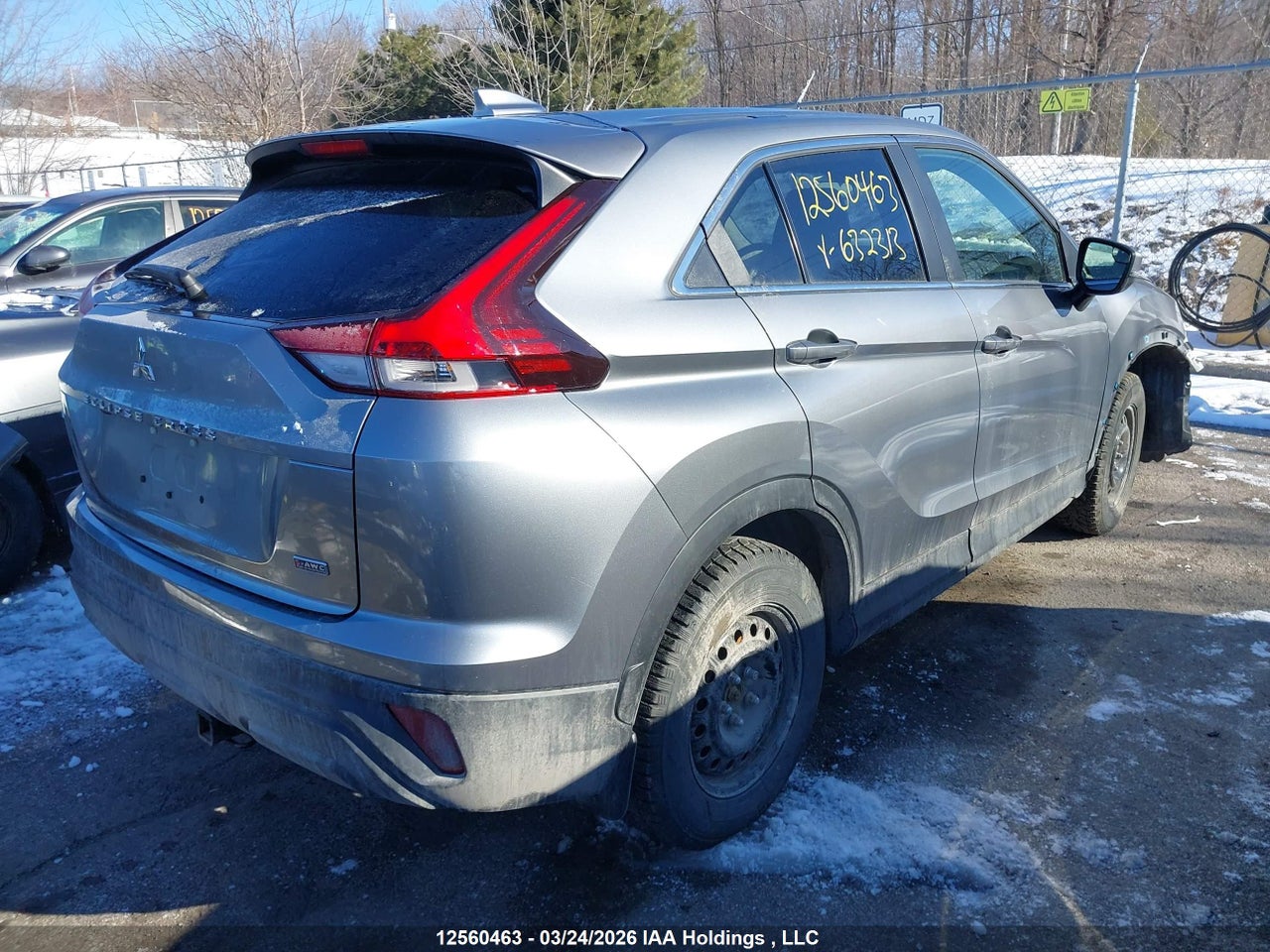 2024 MITSUBISHI ECLIPSE CROSS ES thumbnail 5