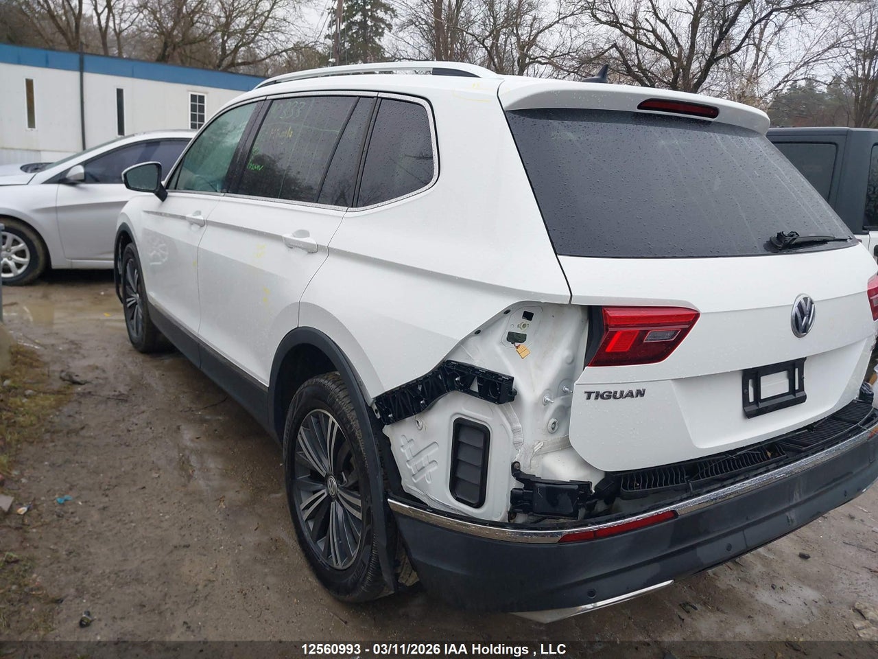 2018 VOLKSWAGEN TIGUAN HIGHLINE thumbnail 4
