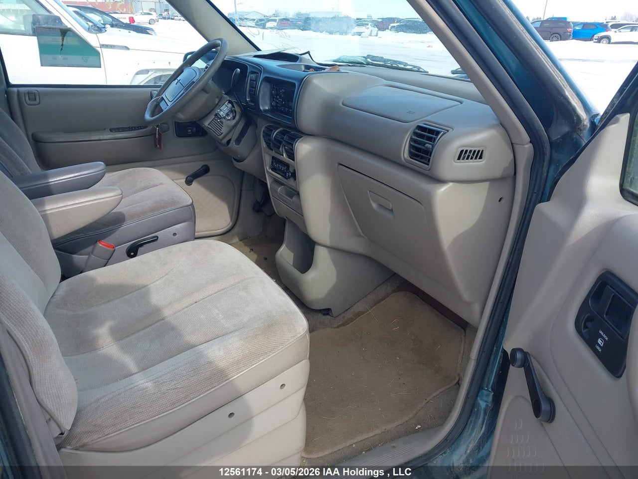 1995 DODGE CARAVAN thumbnail 6