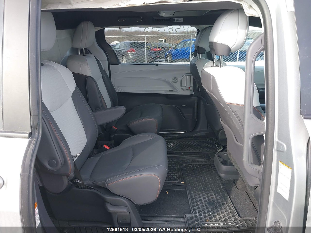 2022 TOYOTA SIENNA LE 8-PASSENGER/LIMITED 7-PASSENGER/XSE 7-PASSENGER thumbnail 9
