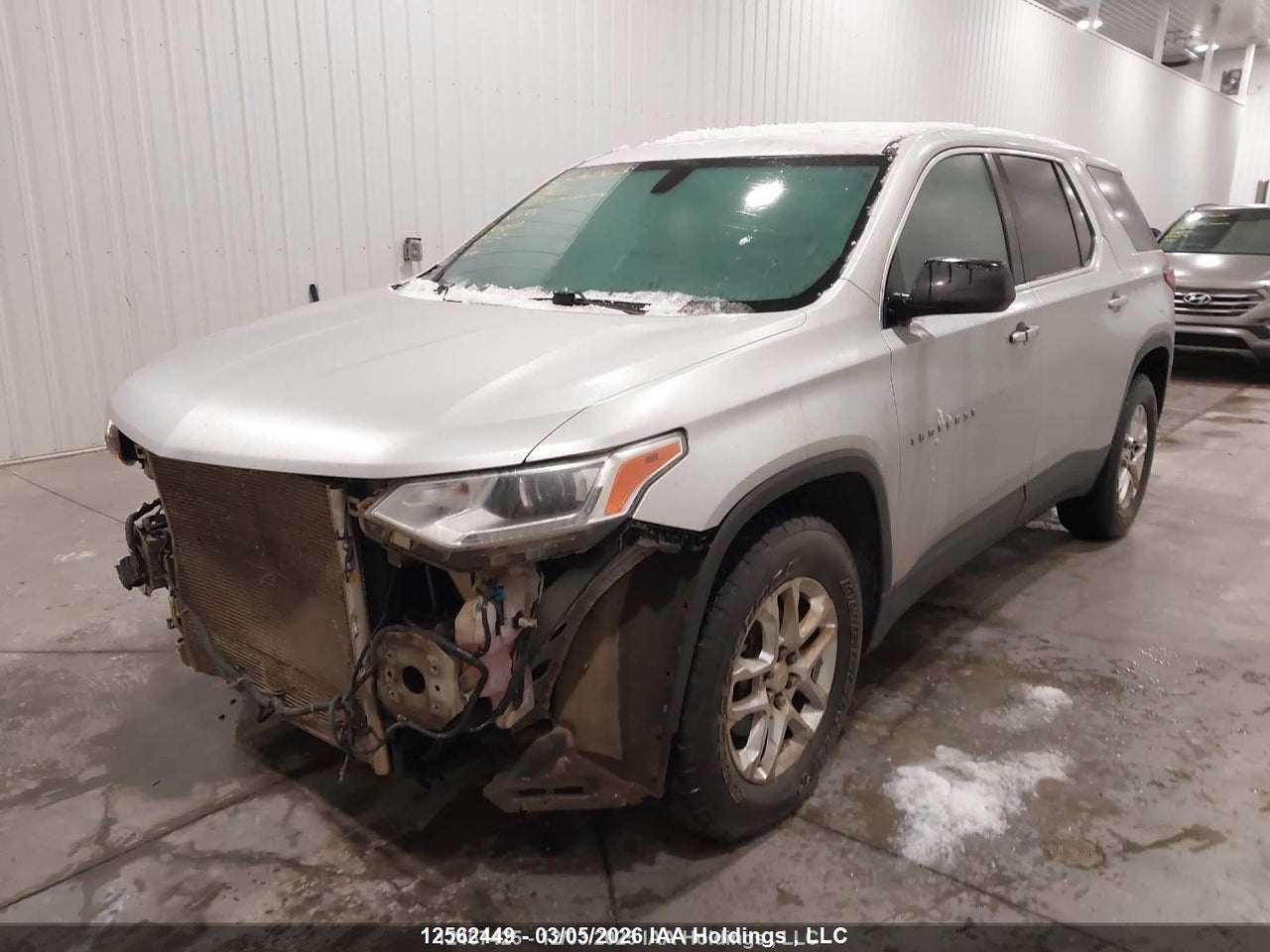 2018 CHEVROLET TRAVERSE LS thumbnail 2