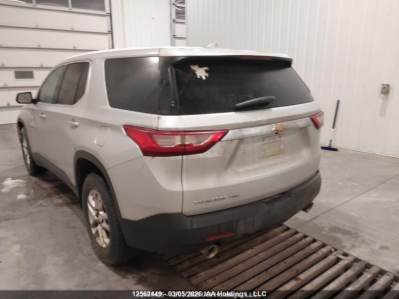 2018 CHEVROLET TRAVERSE LS thumbnail 3