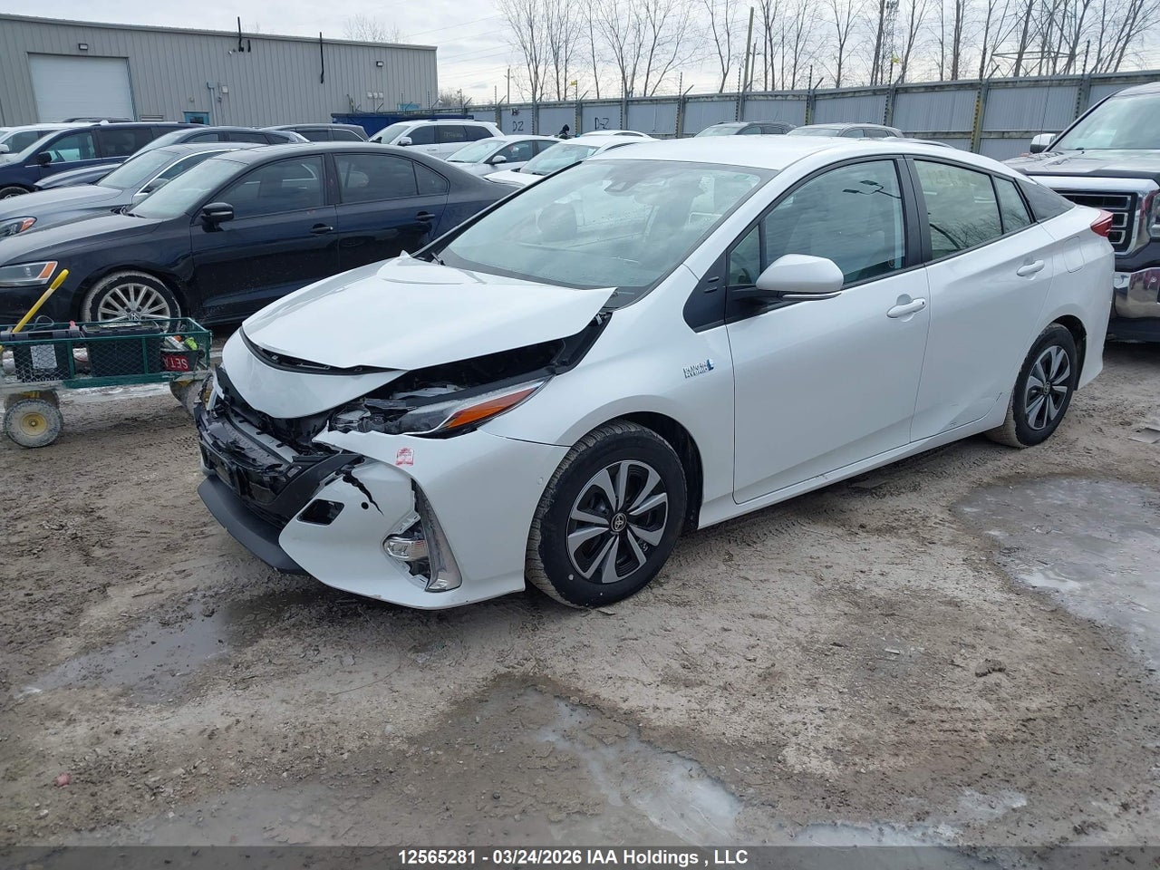 2022 TOYOTA PRIUS PRIME UPGRADE thumbnail 3