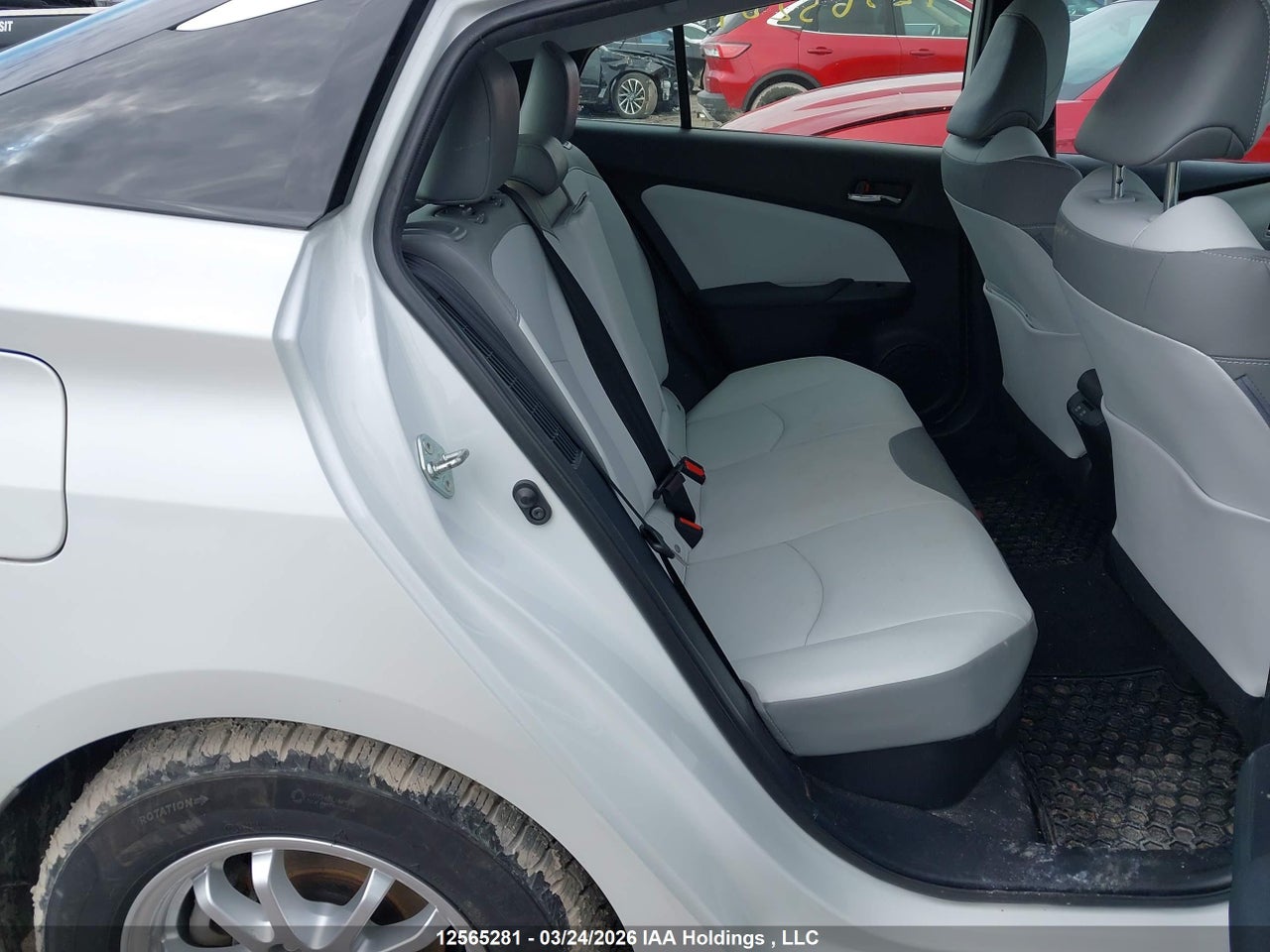 2022 TOYOTA PRIUS PRIME UPGRADE thumbnail 9