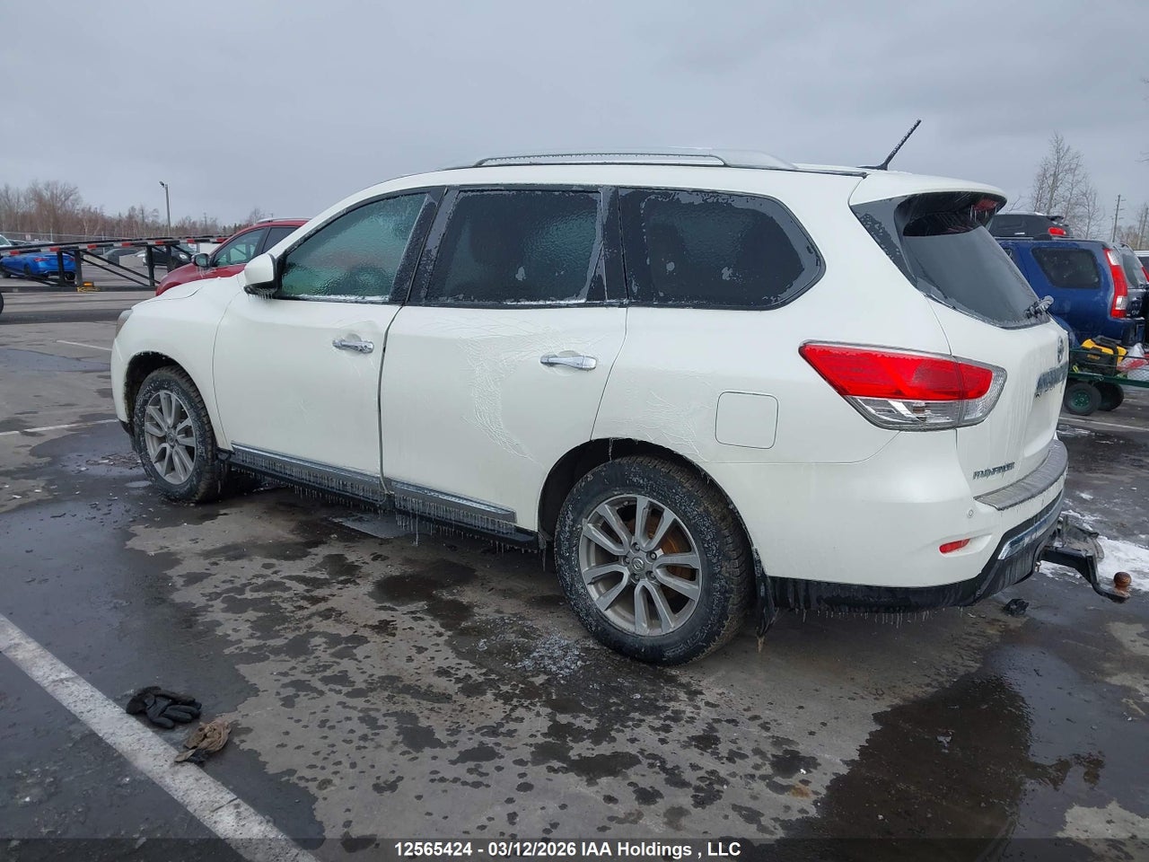 2015 NISSAN PATHFINDER thumbnail 4