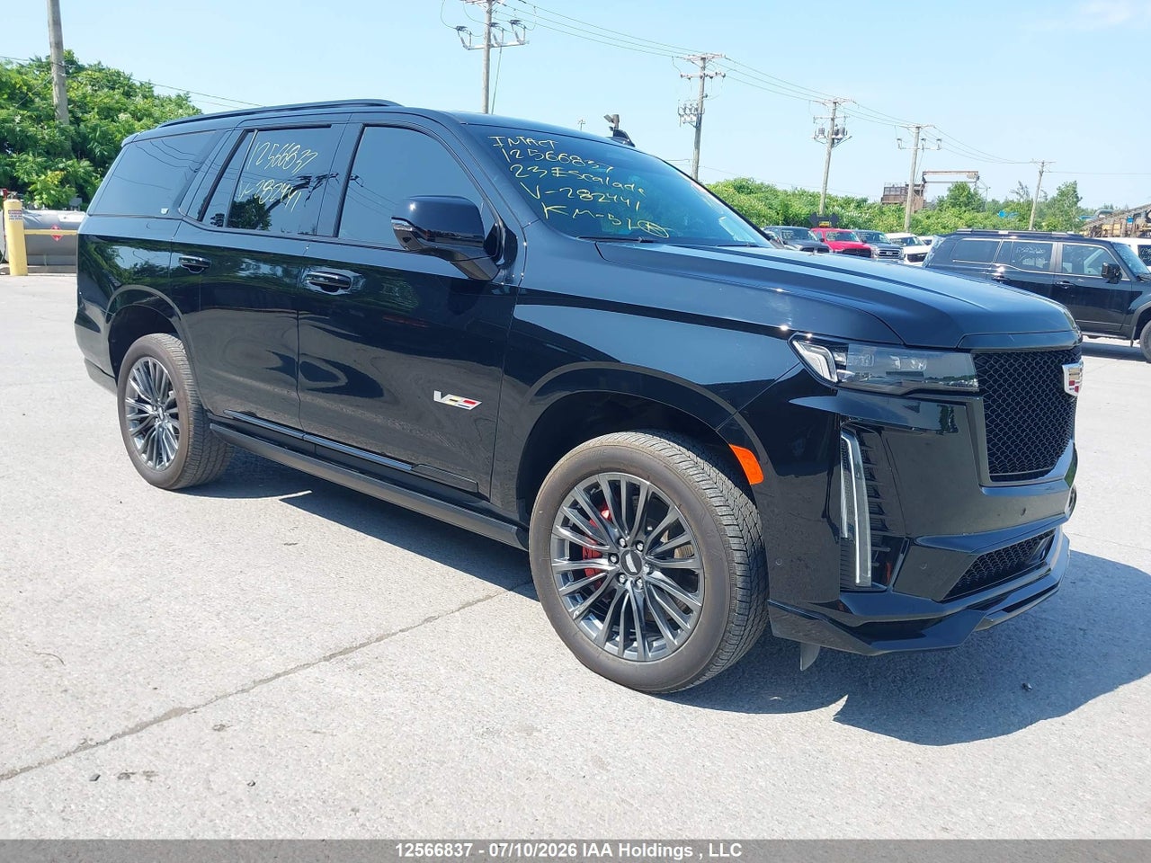 2023 CADILLAC ESCALADE thumbnail 2