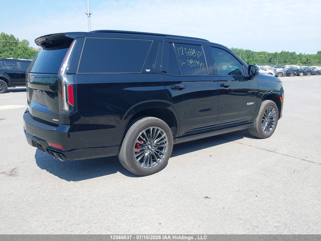 2023 CADILLAC ESCALADE thumbnail 5