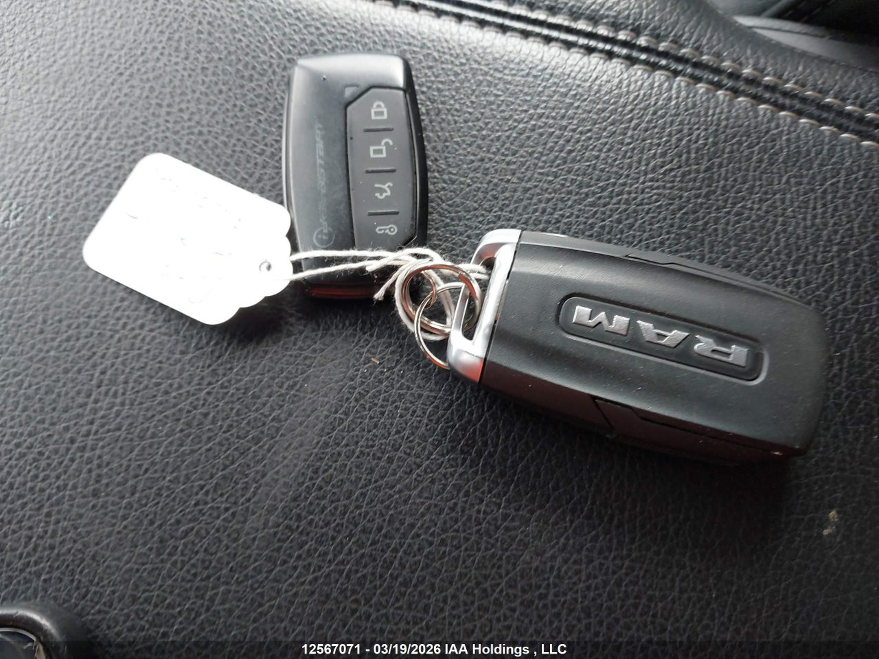 2022 RAM 1500 TRADESMAN thumbnail 12