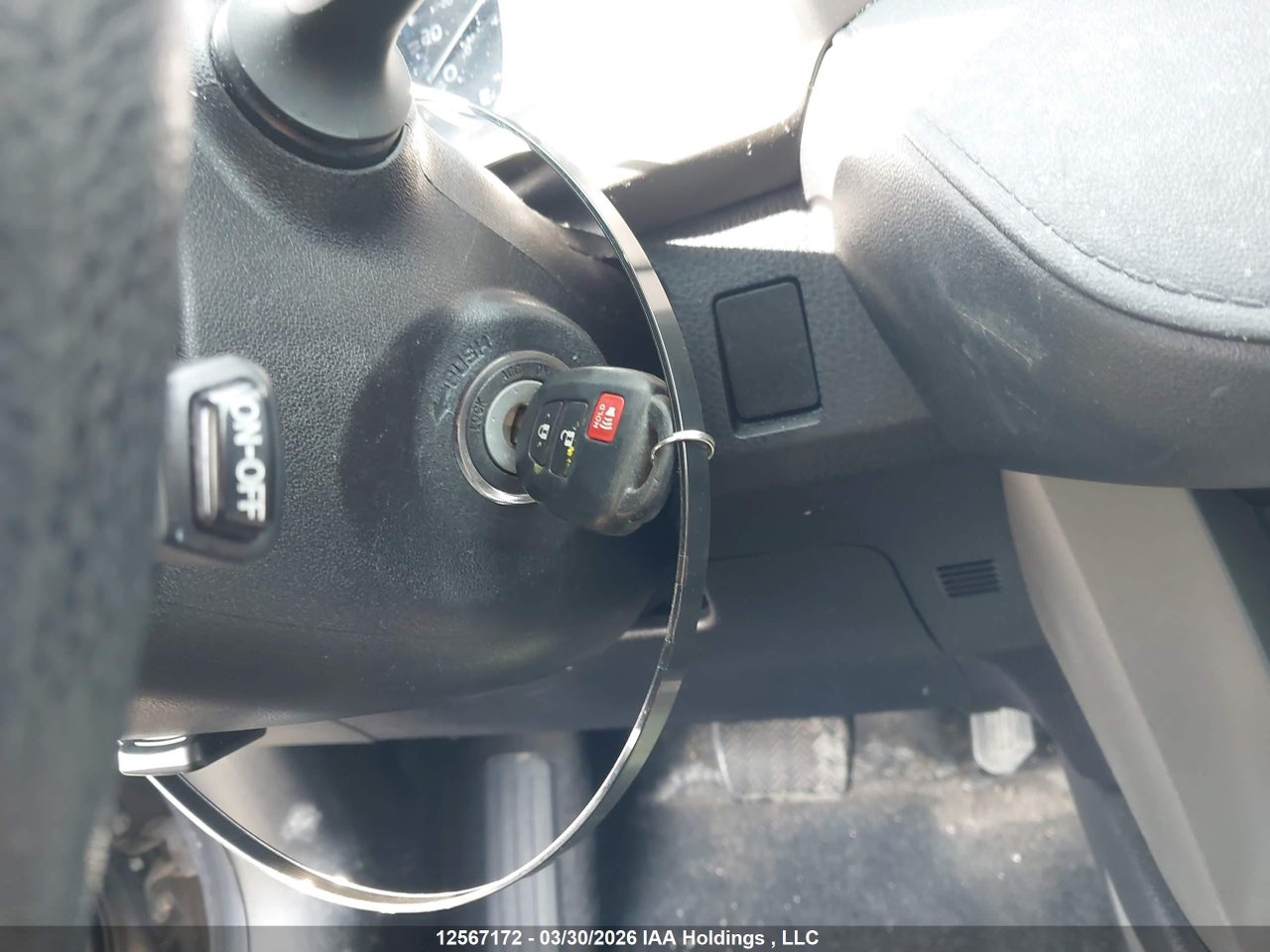 2018 TOYOTA RAV4 LE thumbnail 12