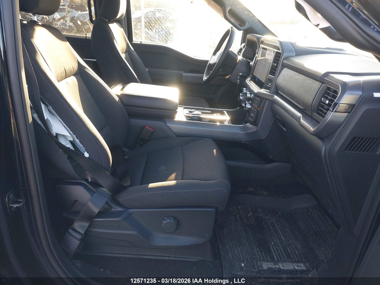 2025 FORD F150 XLT thumbnail 6