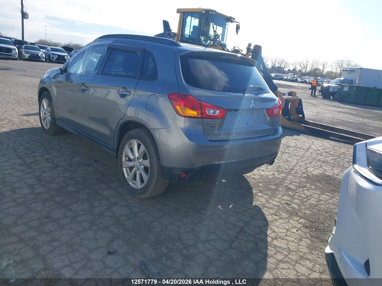 2015 MITSUBISHI RVR thumbnail 4