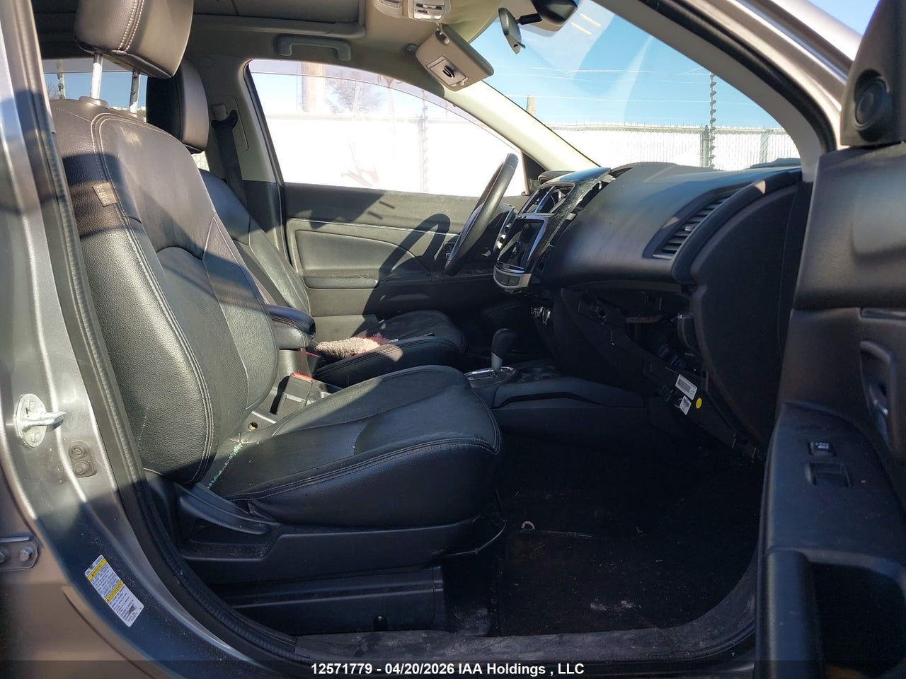 2015 MITSUBISHI RVR thumbnail 6