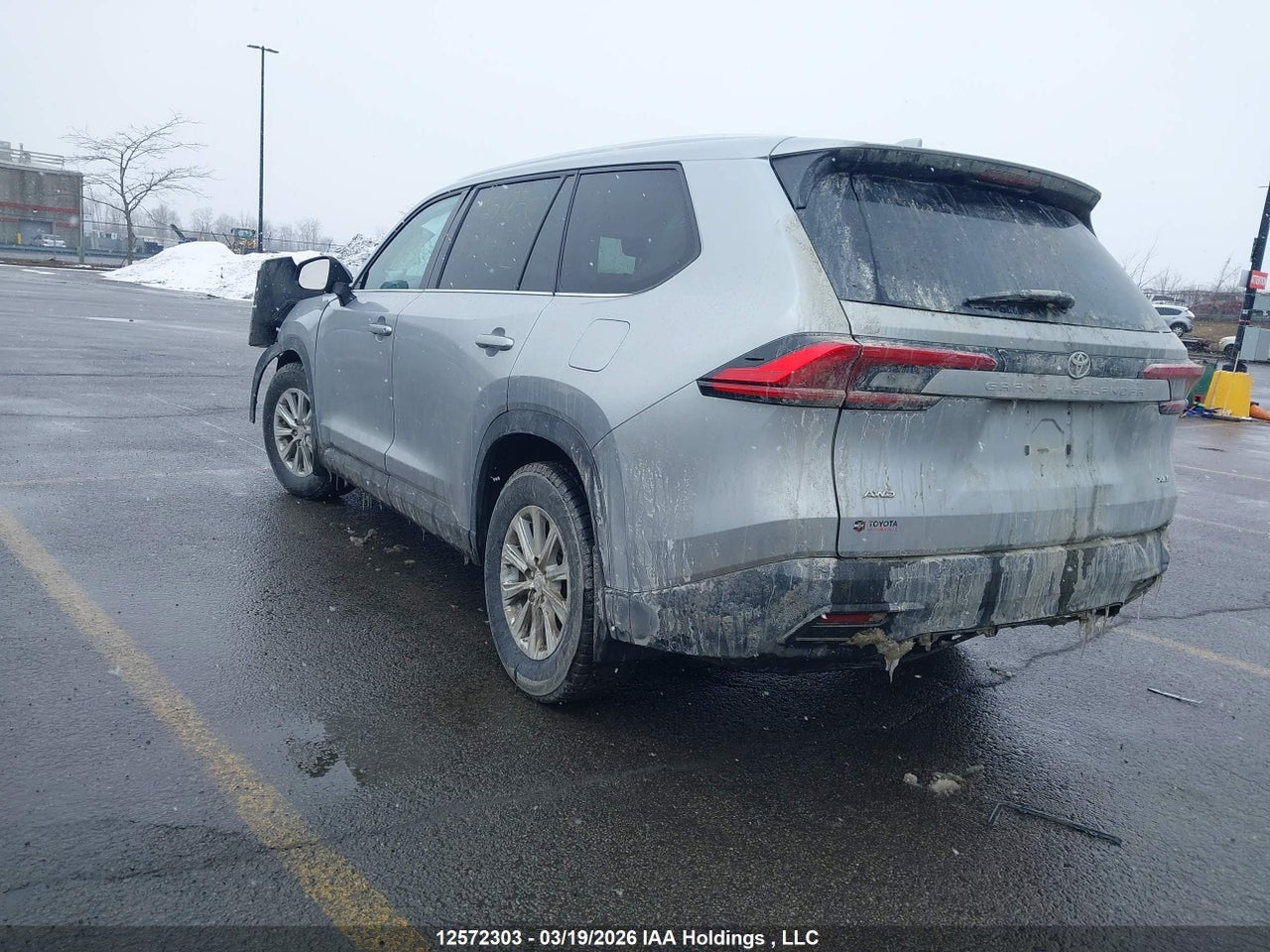 2024 TOYOTA GRAND HIGHLANDER XLE thumbnail 4
