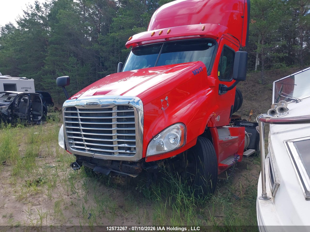 2020 FREIGHTLINER CASCADIA thumbnail 3