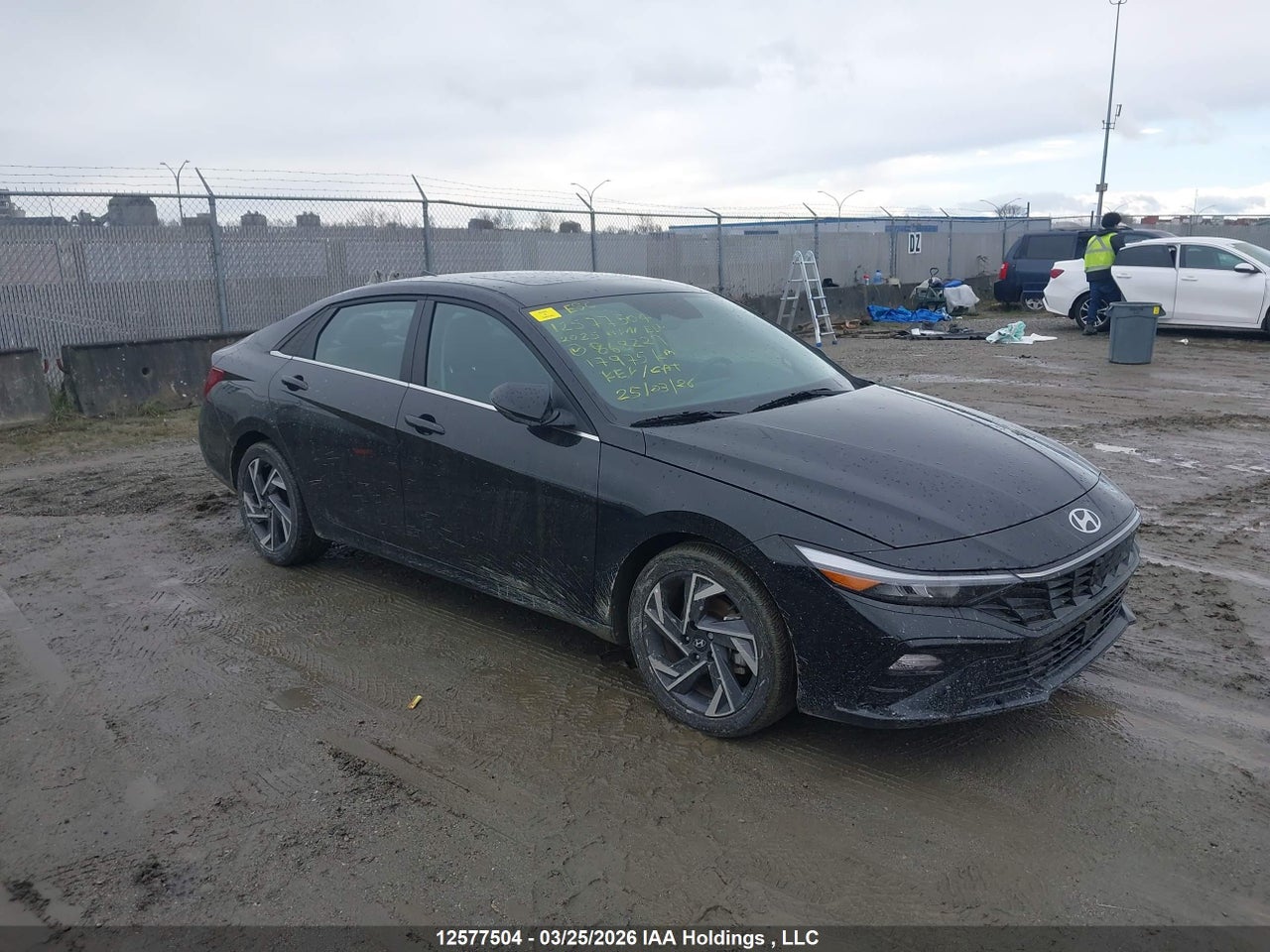 2025 HYUNDAI ELANTRA LUXURY thumbnail 2
