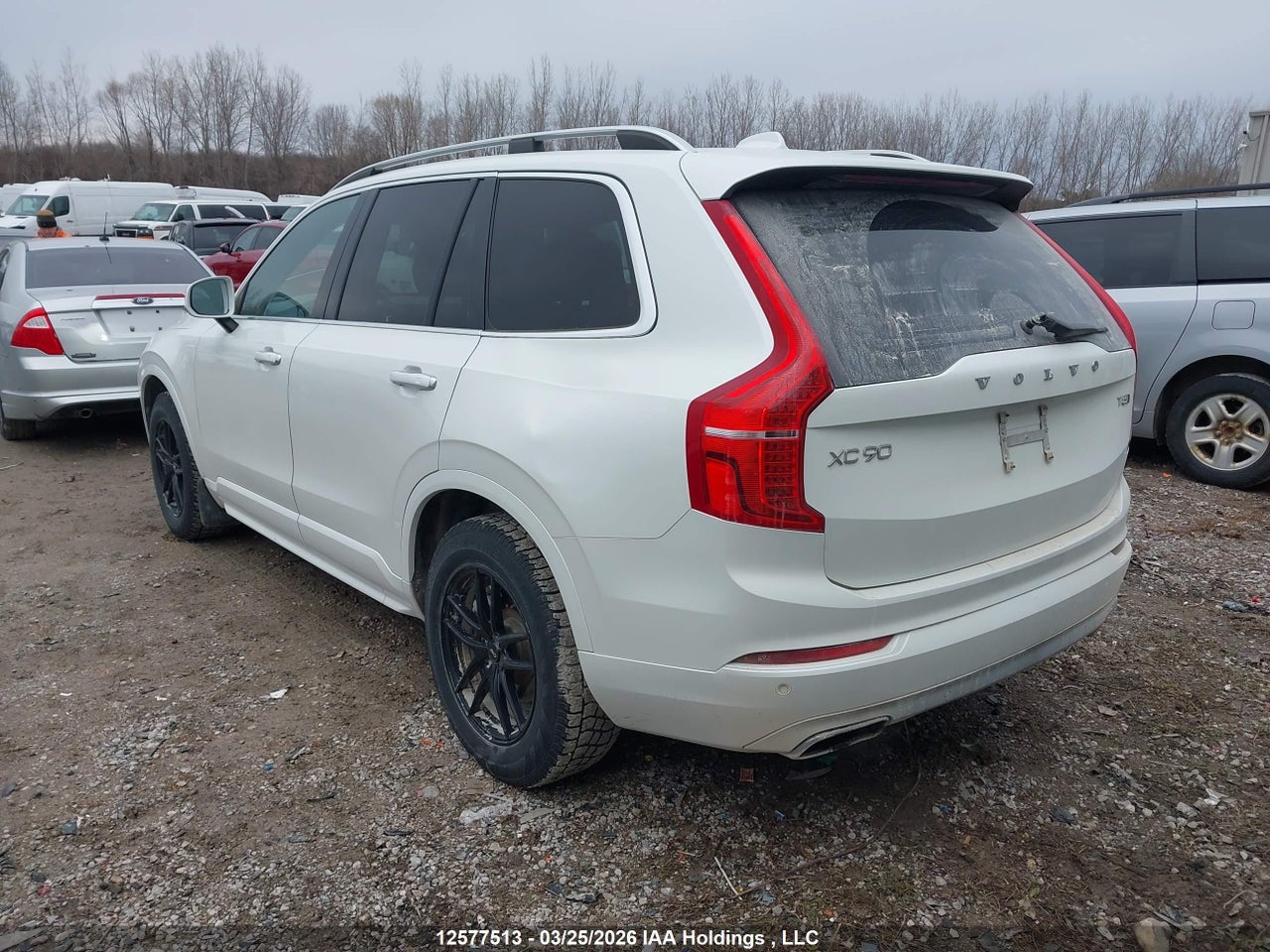 2017 VOLVO XC90 T5 thumbnail 4