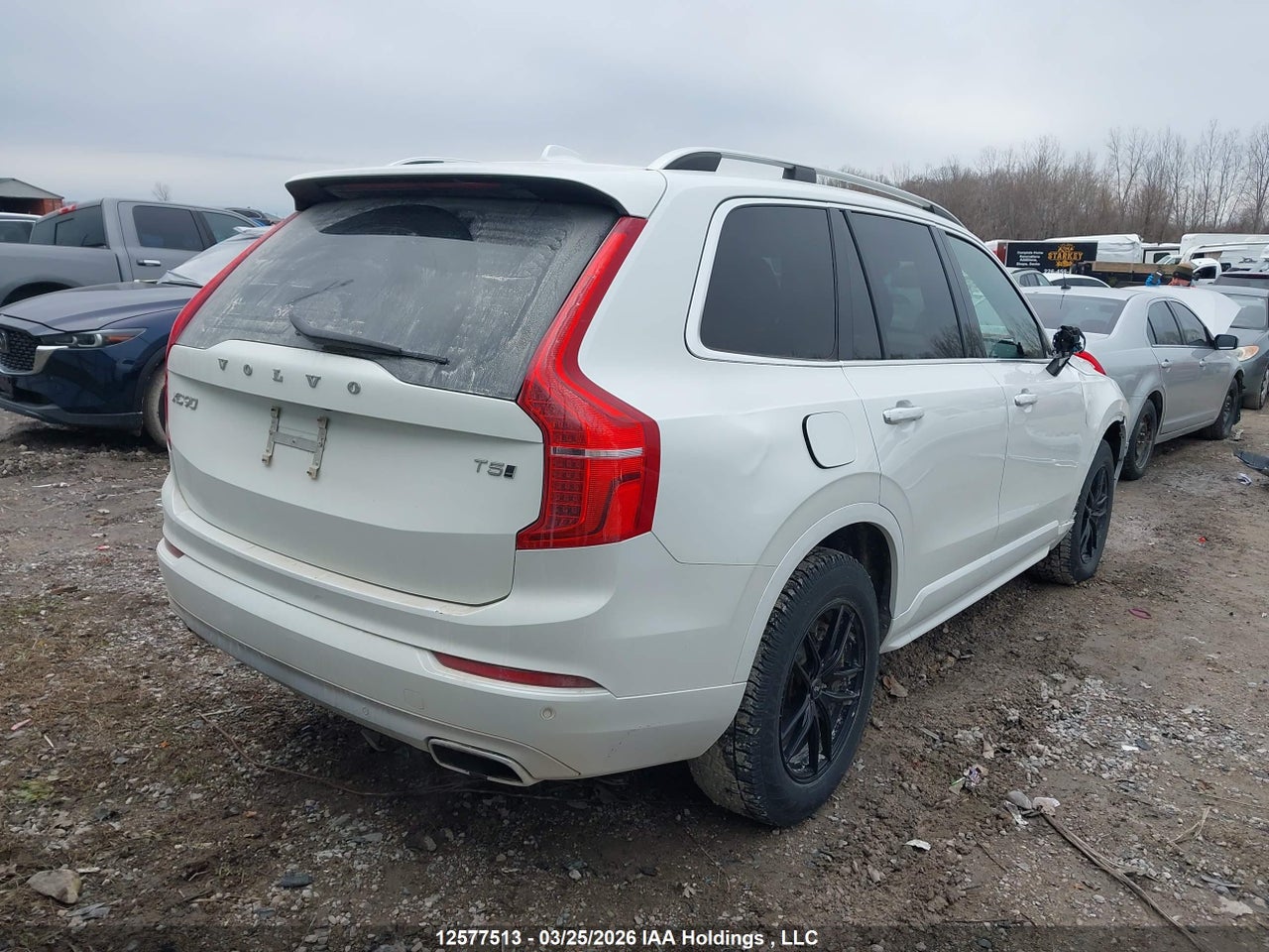 2017 VOLVO XC90 T5 thumbnail 5