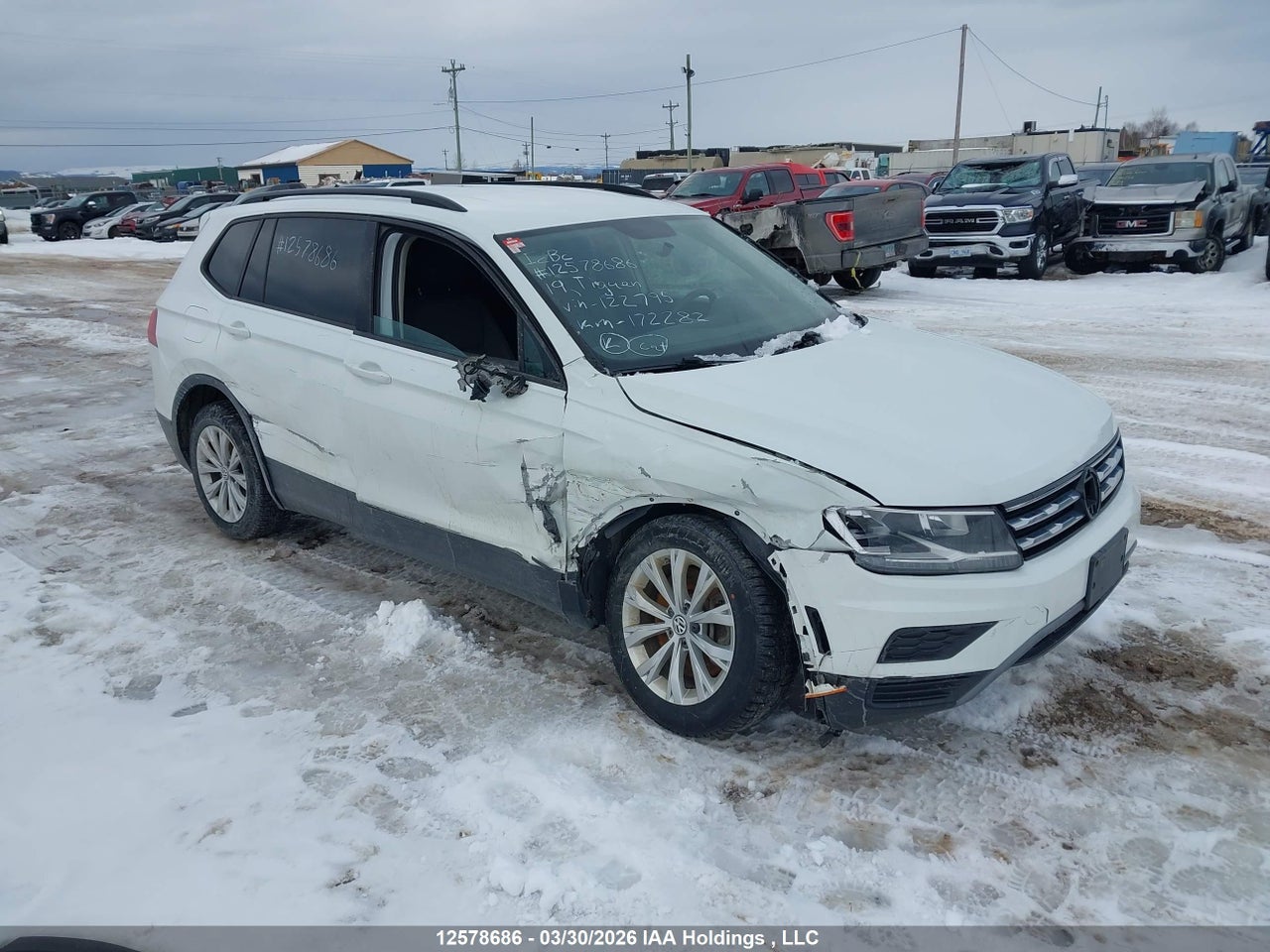 2019 VOLKSWAGEN TIGUAN S thumbnail 2