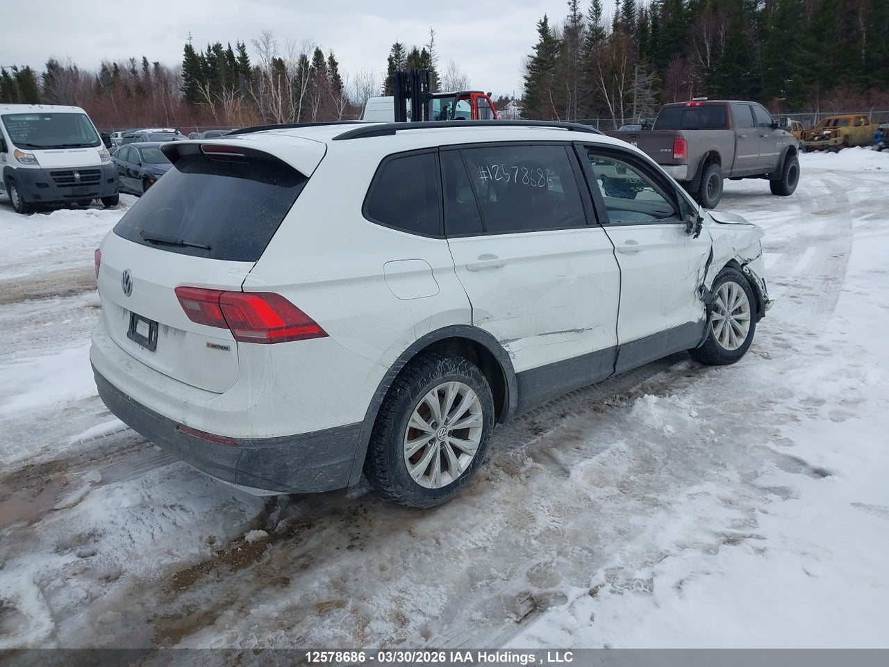 2019 VOLKSWAGEN TIGUAN S thumbnail 5