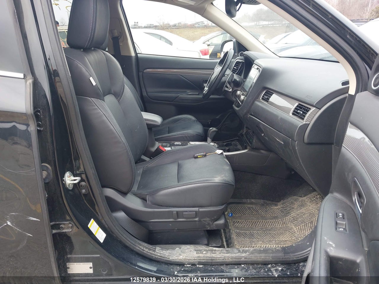 2020 MITSUBISHI outlander thumbnail 6