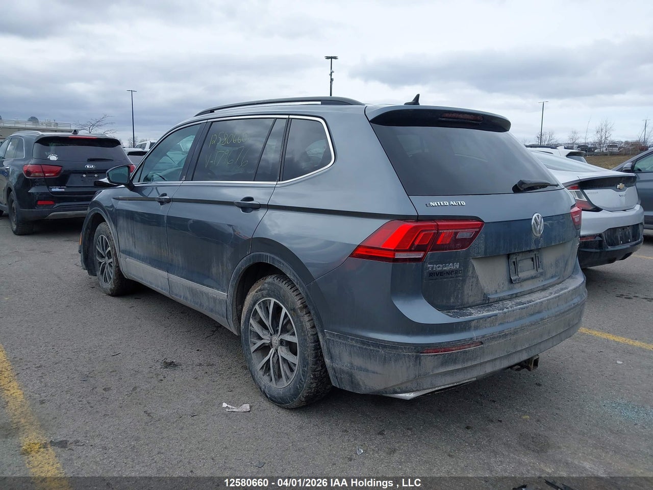 2018 VOLKSWAGEN TIGUAN COMFORTLINE thumbnail 4