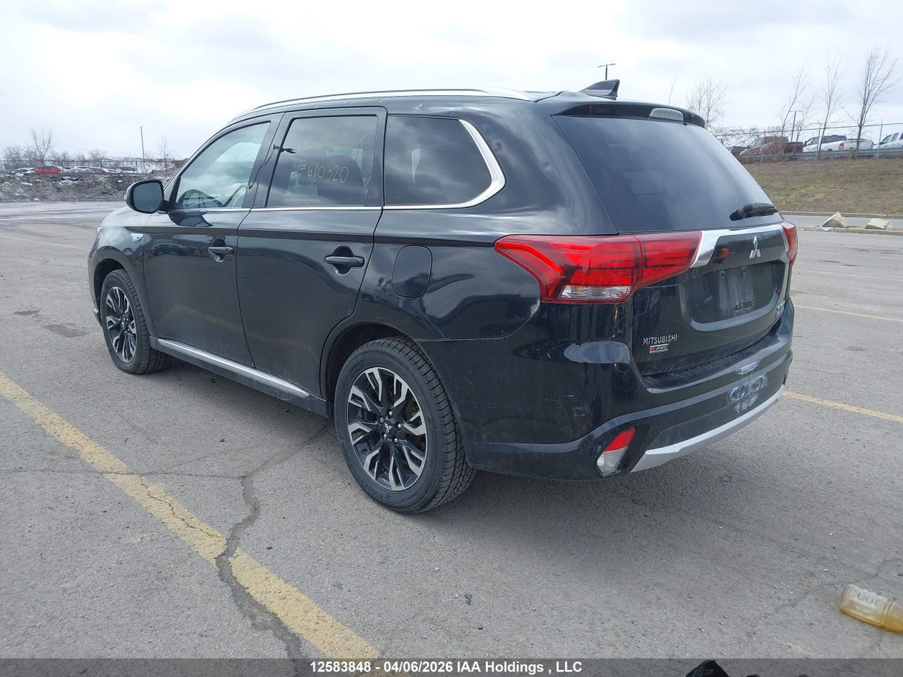 2018 MITSUBISHI OUTLANDER PHEV thumbnail 4