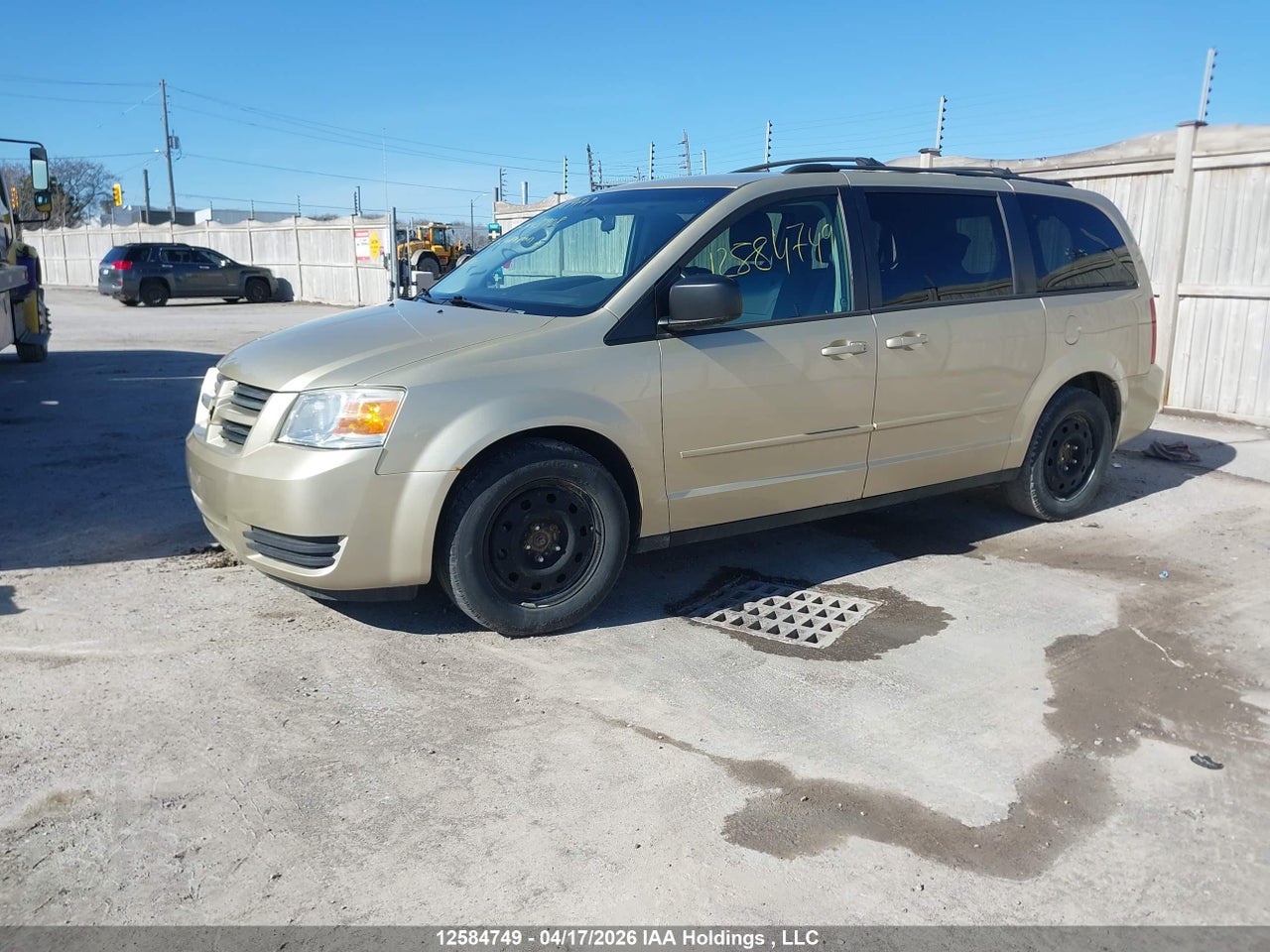 2010 DODGE GRAND CARAVAN SE thumbnail 3