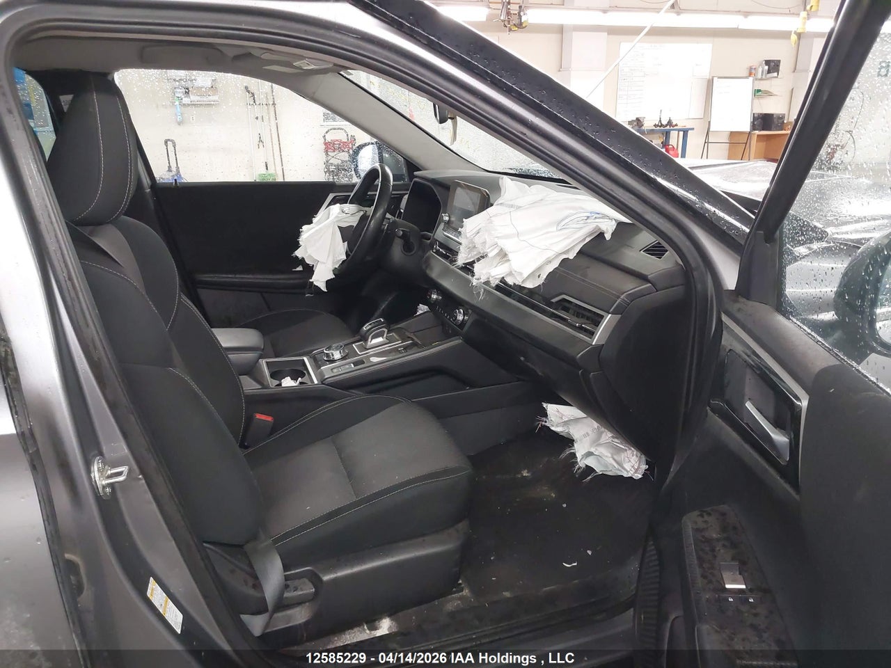 2023 MITSUBISHI OUTLANDER PHEV thumbnail 6