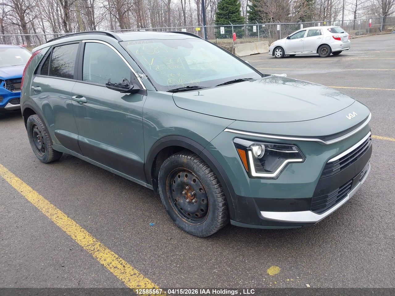2025 KIA NIRO thumbnail 2