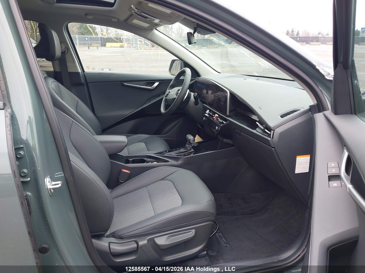 2025 KIA NIRO thumbnail 6