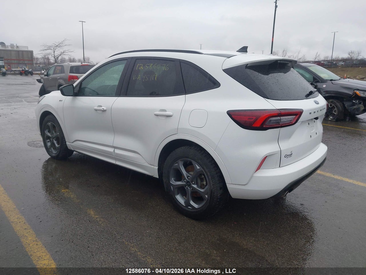 2023 FORD ESCAPE ST-LINE thumbnail 4
