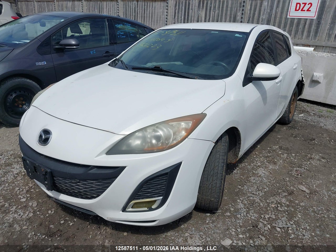 2011 MAZDA MAZDA3 thumbnail 3