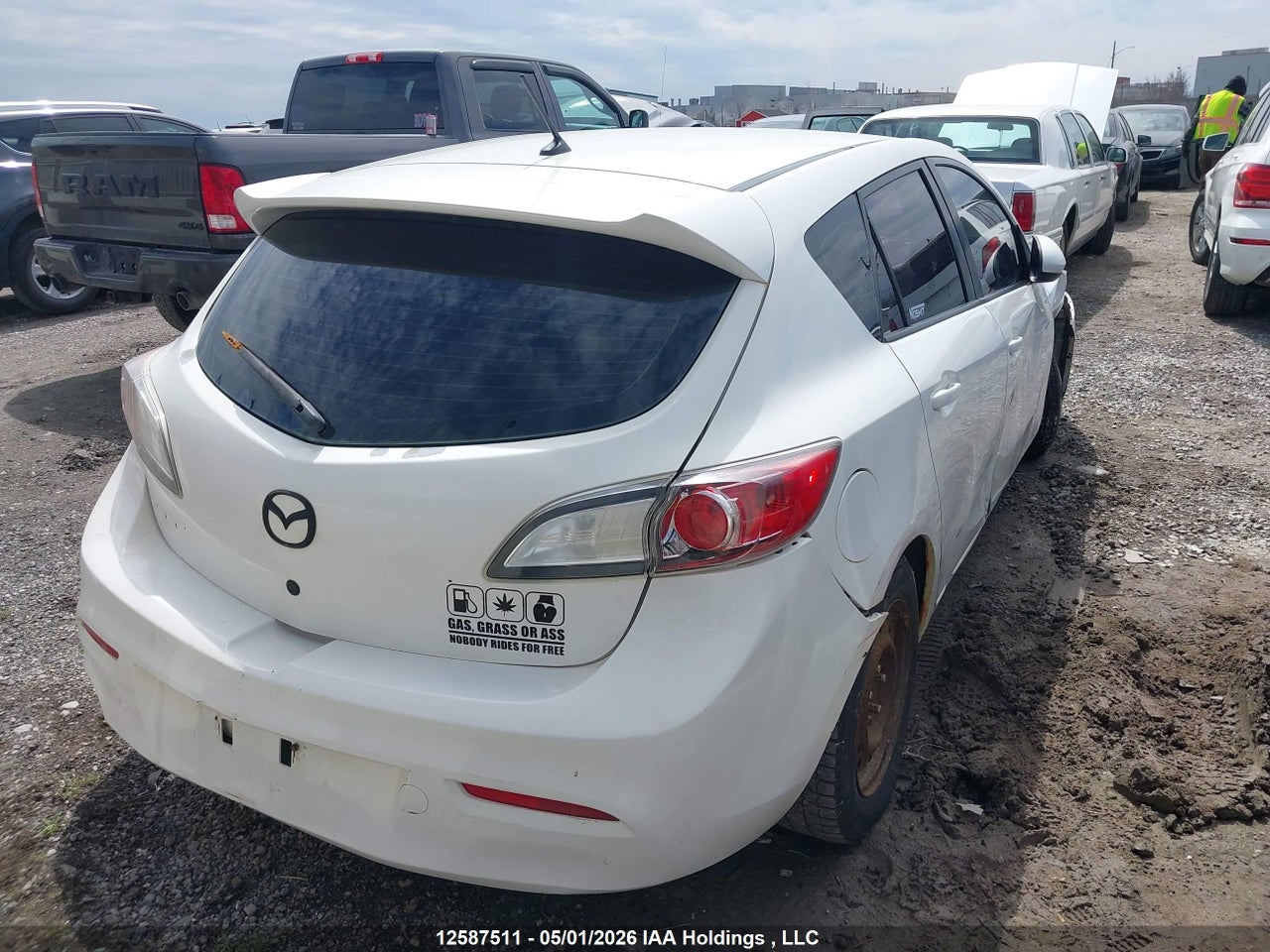 2011 MAZDA MAZDA3 thumbnail 5