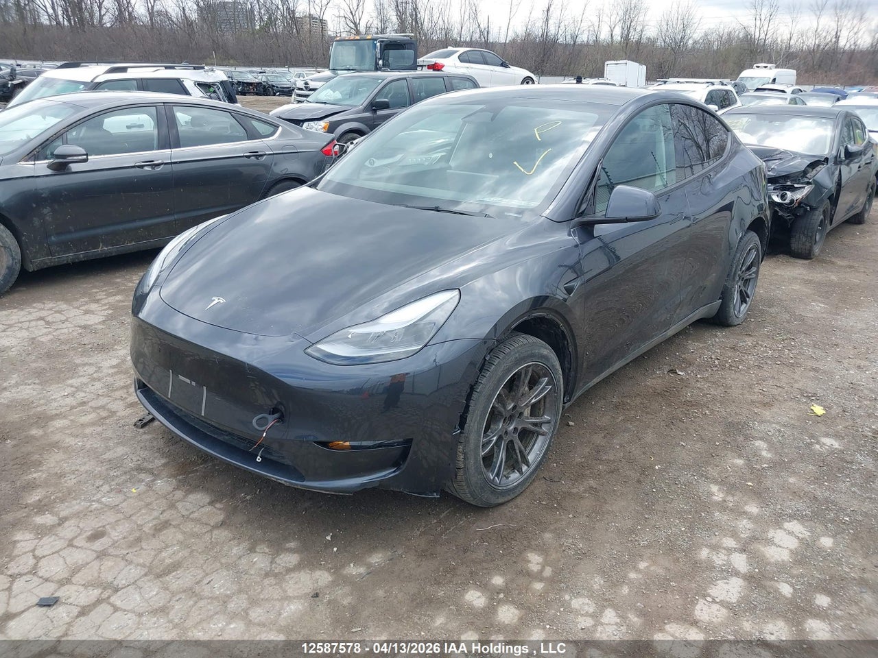 2025 TESLA MODEL Y LONG RANGE thumbnail 3