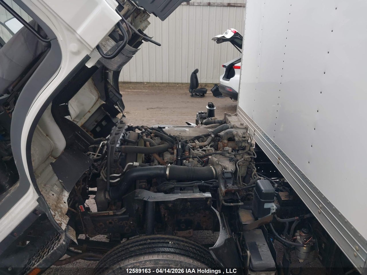 2020 ISUZU NRR thumbnail 11