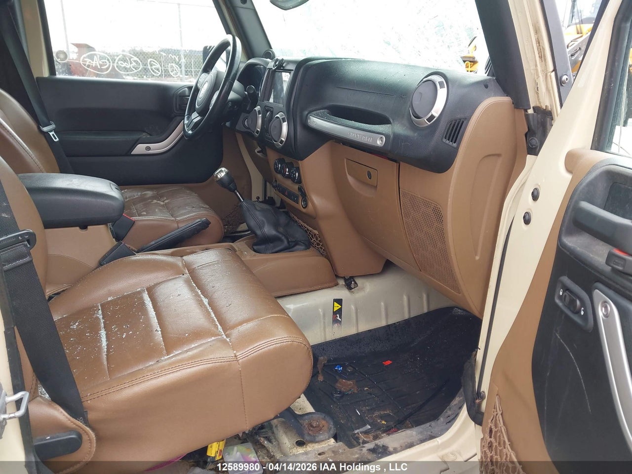 2011 JEEP WRANGLER UNLIMITED SAHARA thumbnail 6