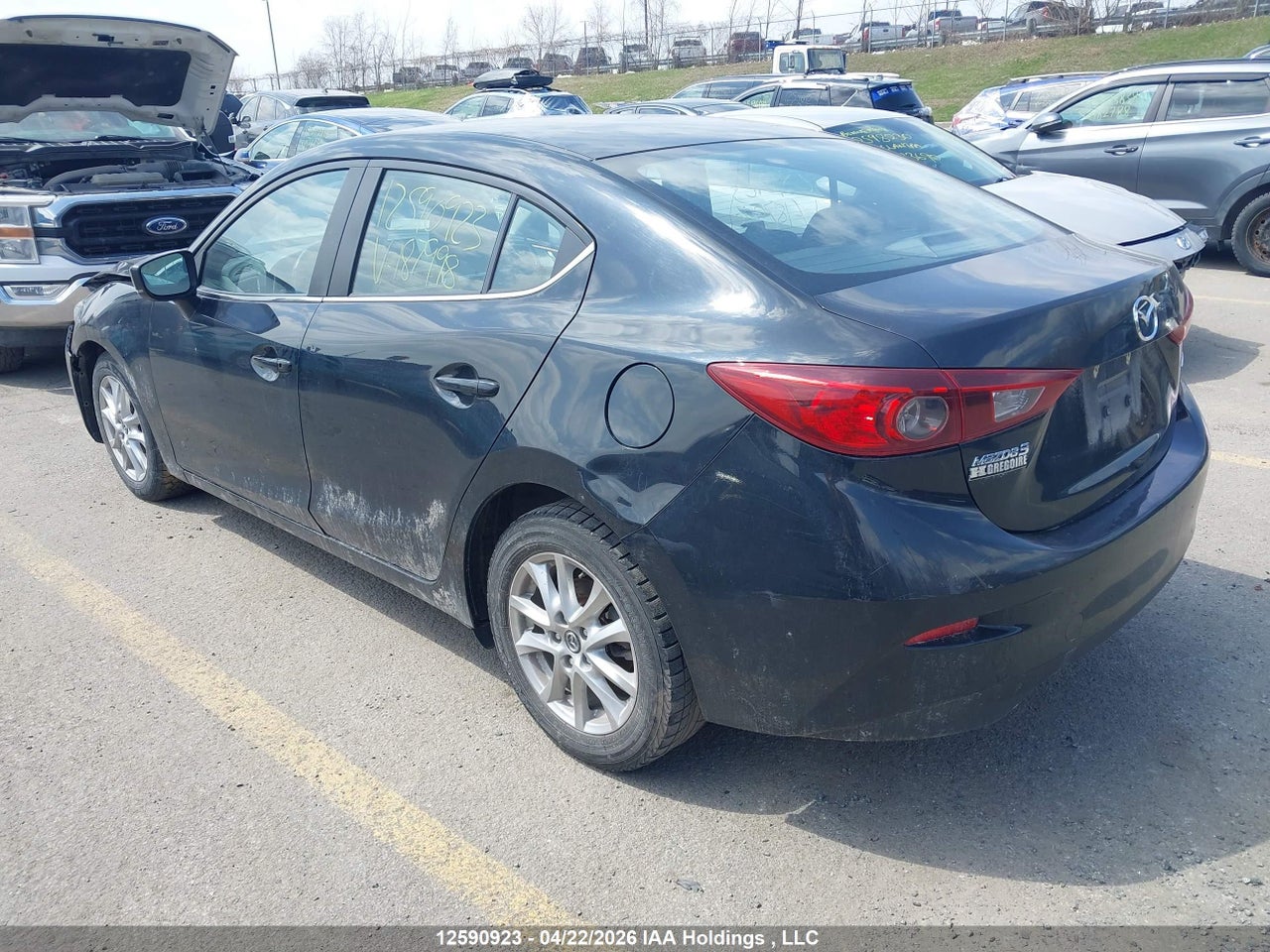 2018 MAZDA MAZDA3 thumbnail 4