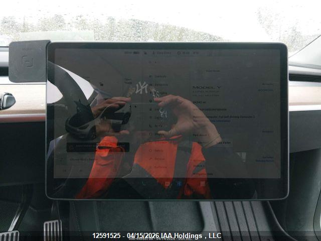 2022 TESLA MODEL Y thumbnail 9