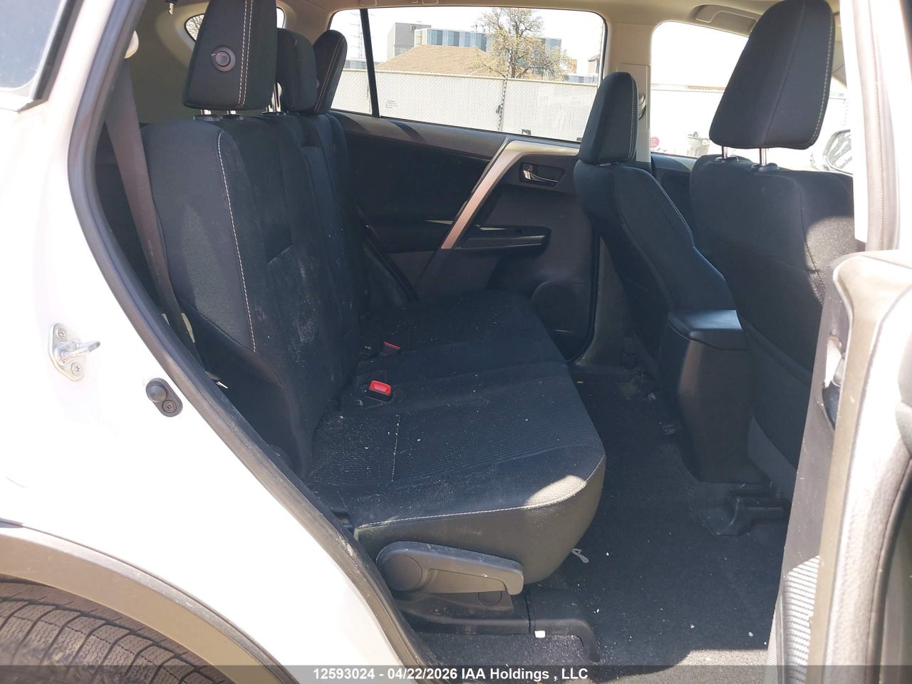 2014 TOYOTA RAV4 XLE thumbnail 9