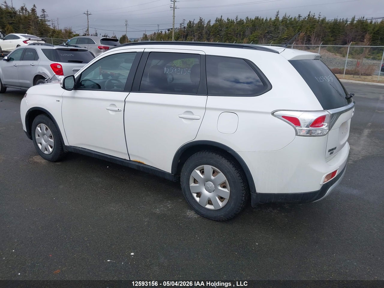 2015 MITSUBISHI OUTLANDER SE thumbnail 4