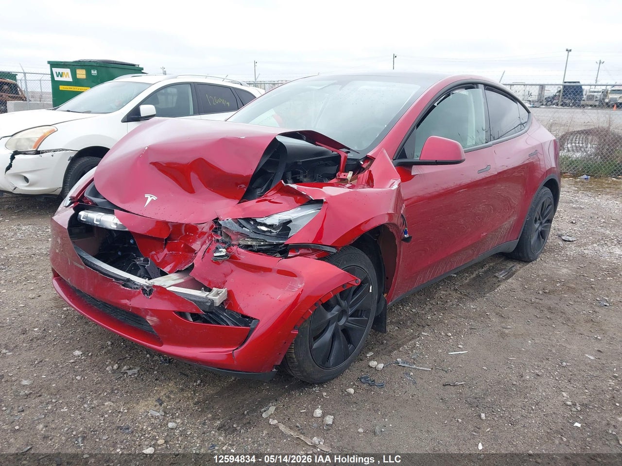 2024 TESLA MODEL Y LONG RANGE thumbnail 3