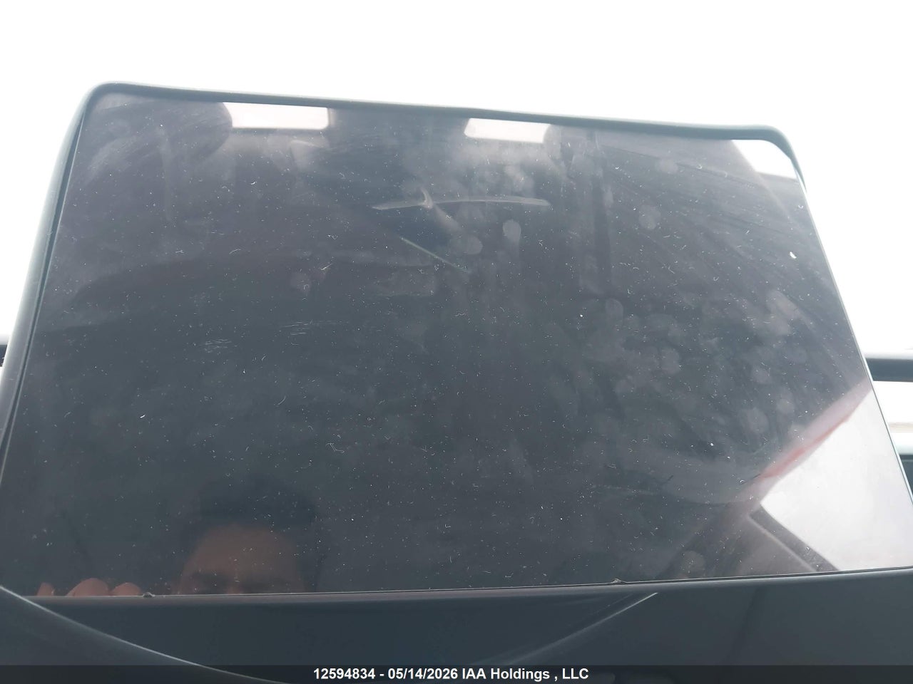 2024 TESLA MODEL Y LONG RANGE thumbnail 8